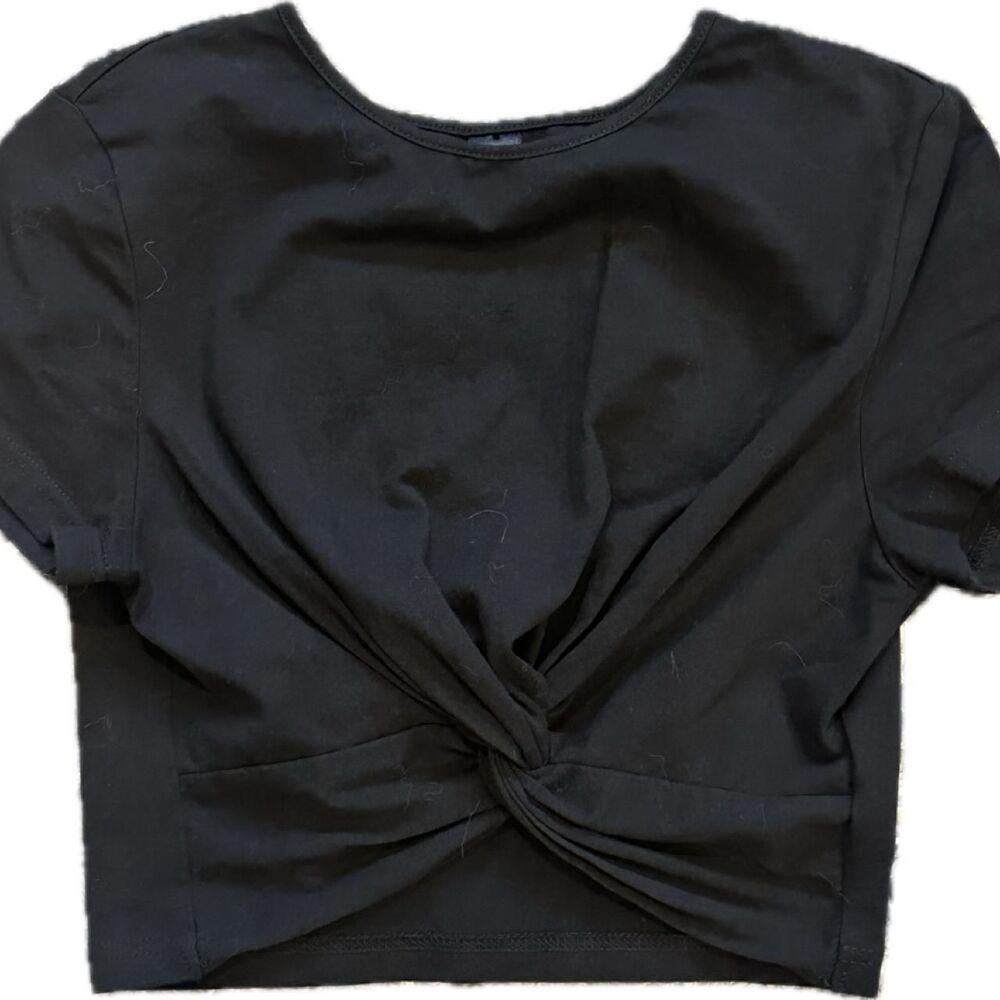Shein Women's Black Crop-top